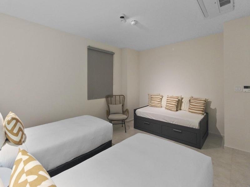 O Condominium Beachfront Residences image