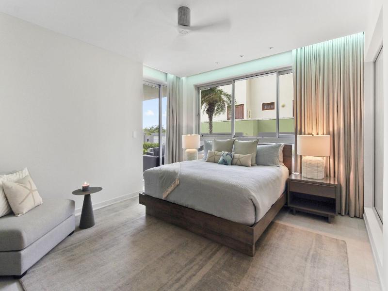 O Condominium Beachfront Residences image
