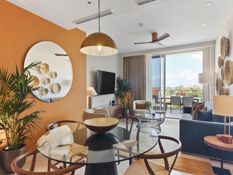 O Condominium Beachfront Residences image