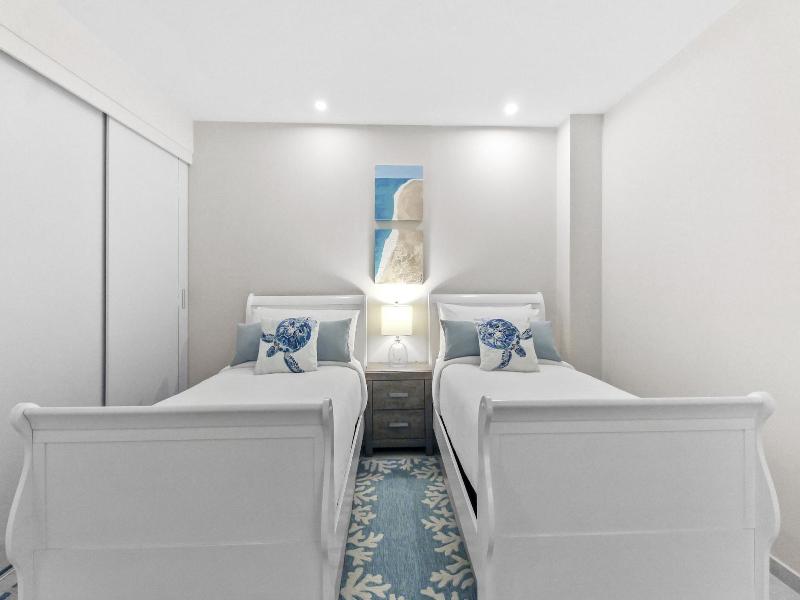 O Condominium Beachfront Residences image