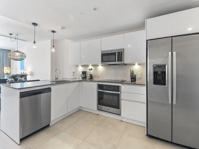 O Condominium Beachfront Residences image