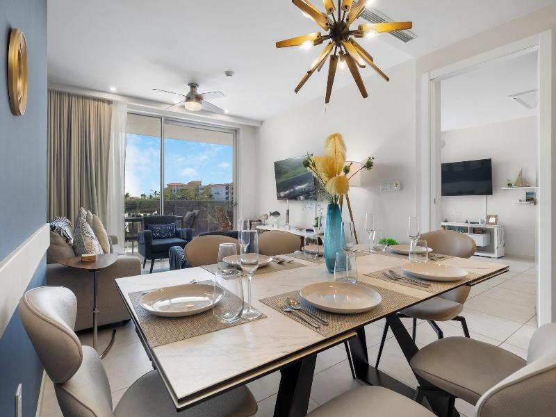 O Condominium Beachfront Residences image