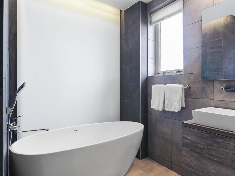 O Condominium Beachfront Residences image