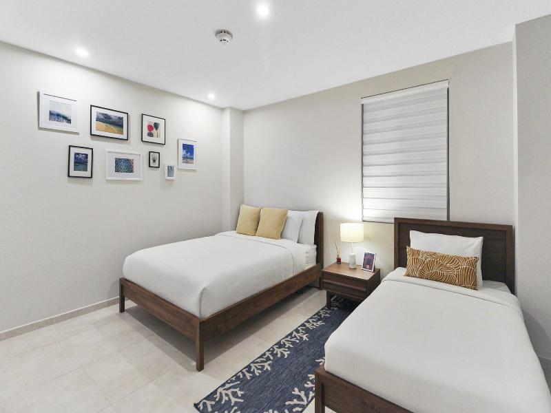 O Condominium Beachfront Residences image