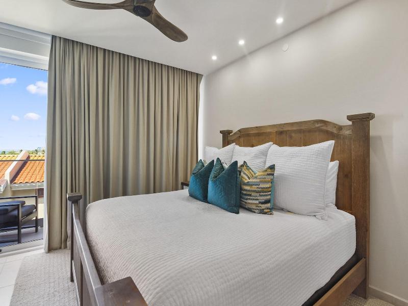 O Condominium Beachfront Residences image