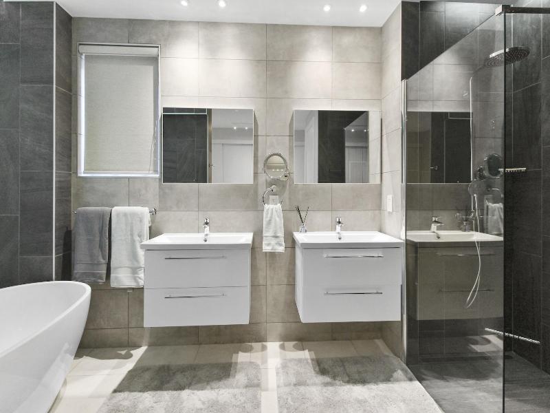 O Condominium Beachfront Residences image