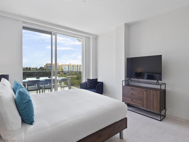 O Condominium Beachfront Residences image