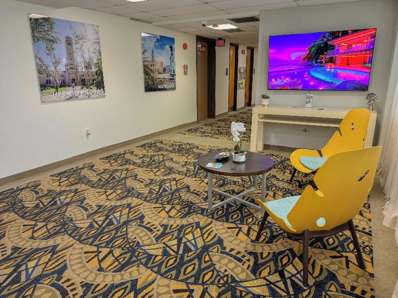 Ficus Hotel image