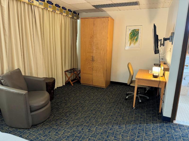 Ficus Hotel image