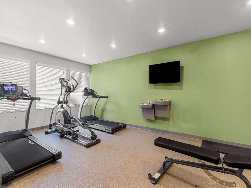 Woodspring Suites Corona image