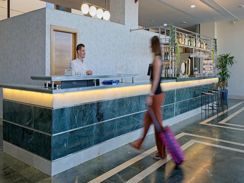 Checkin Madrid Mostoles image