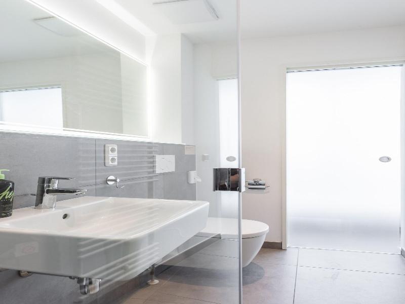 Limehome Koln Friesenplatz image