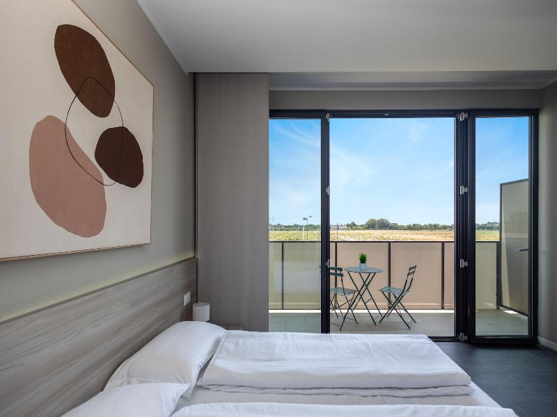 Virtual Superior Apartments Milano Opera image