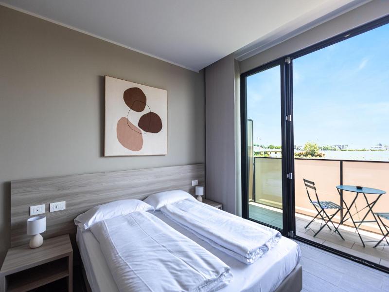 Virtual Superior Apartments Milano Opera image