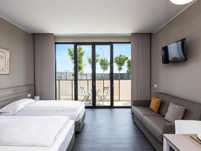 Virtual Superior Apartments Milano Opera image