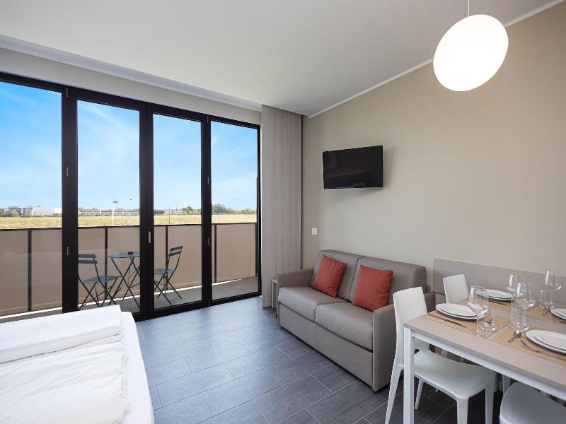 Virtual Superior Apartments Milano Opera image