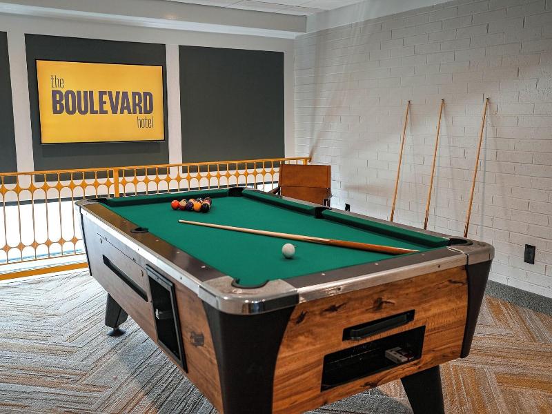 The Boulevard Hotel image