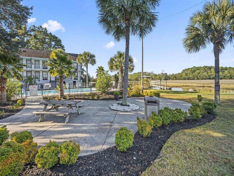 Charleston Creekside Inn