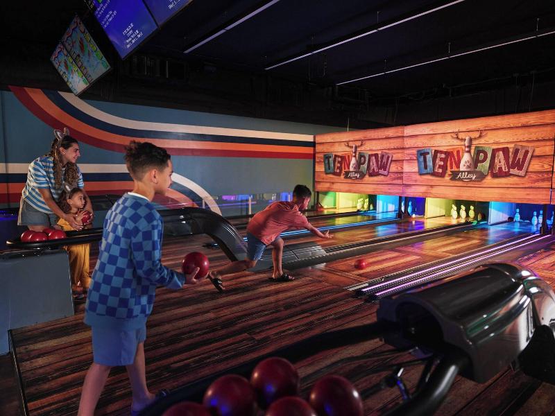 Great Wolf Lodge Perryville image
