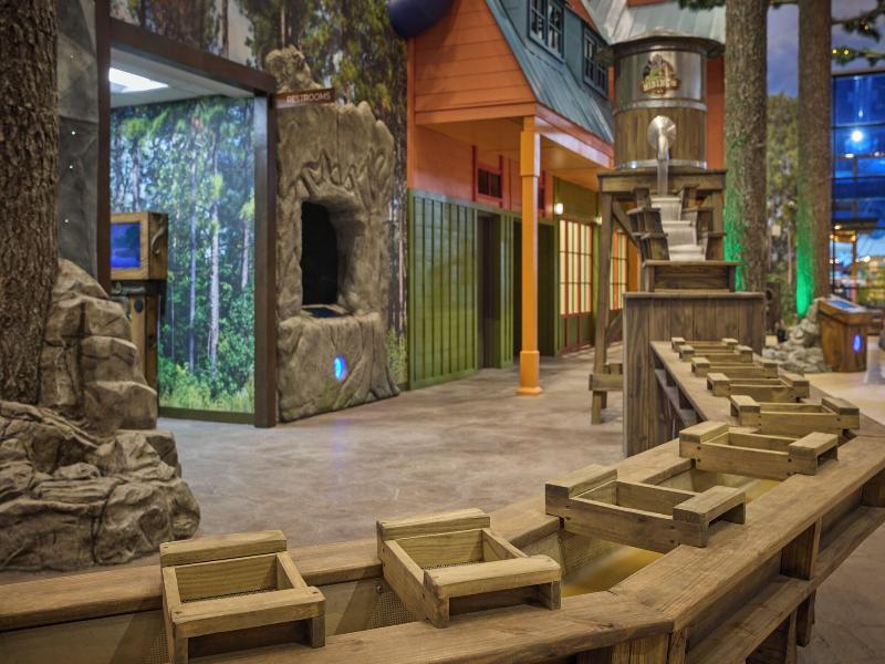 Great Wolf Lodge Perryville image