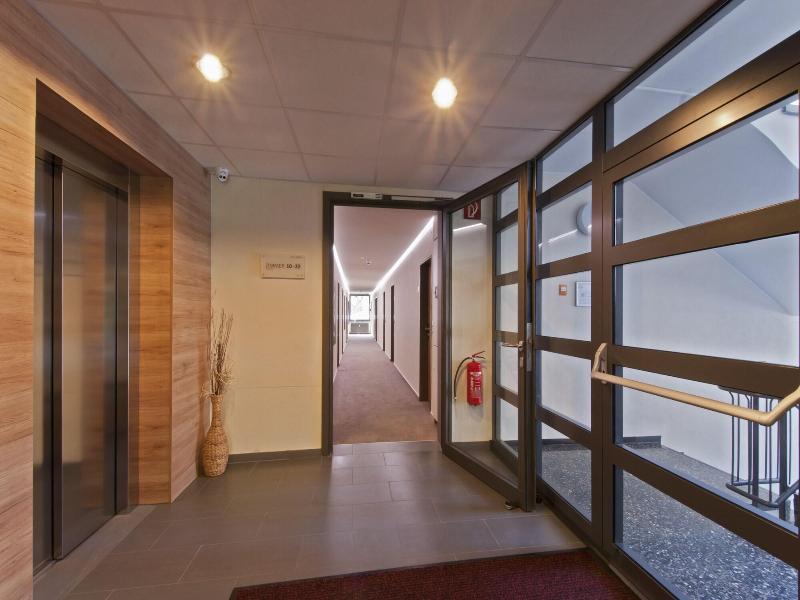 Hotel Crede Garni image