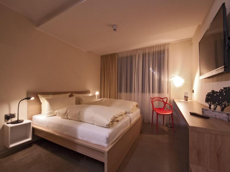 Hotel Crede Garni image