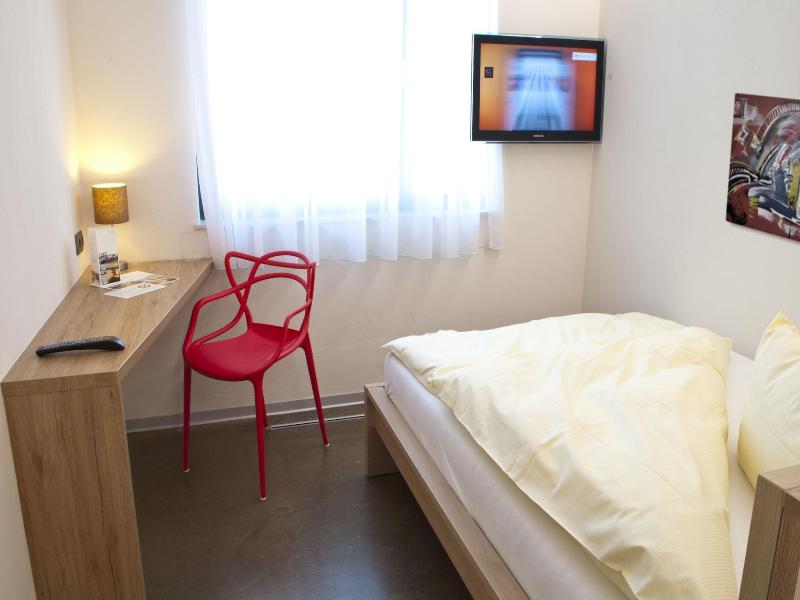 Hotel Crede Garni image