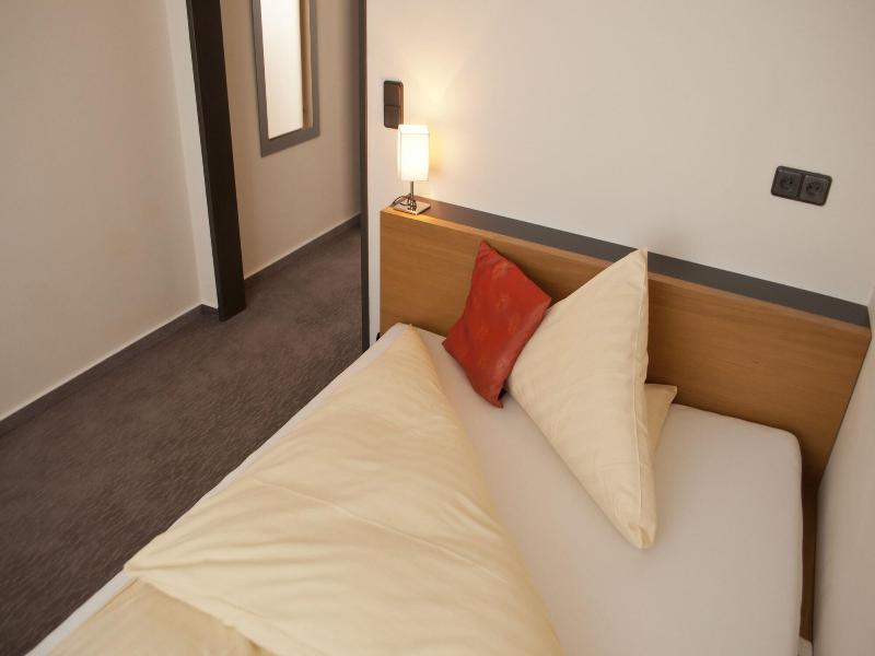 Hotel Crede Garni image