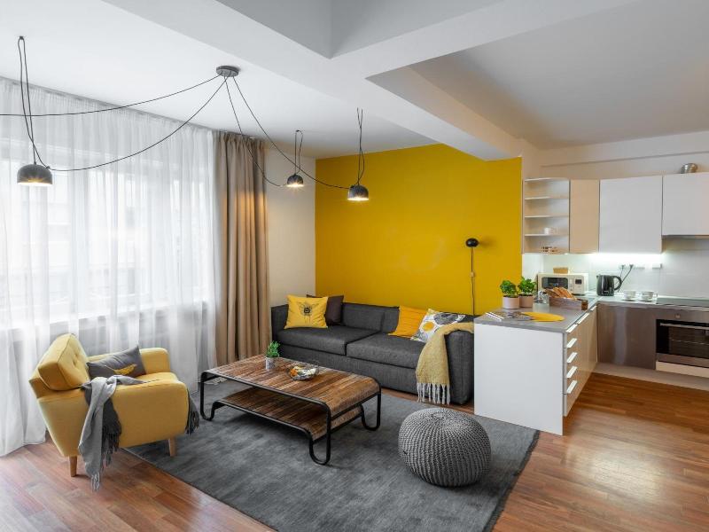City Leaf Apartments — general view