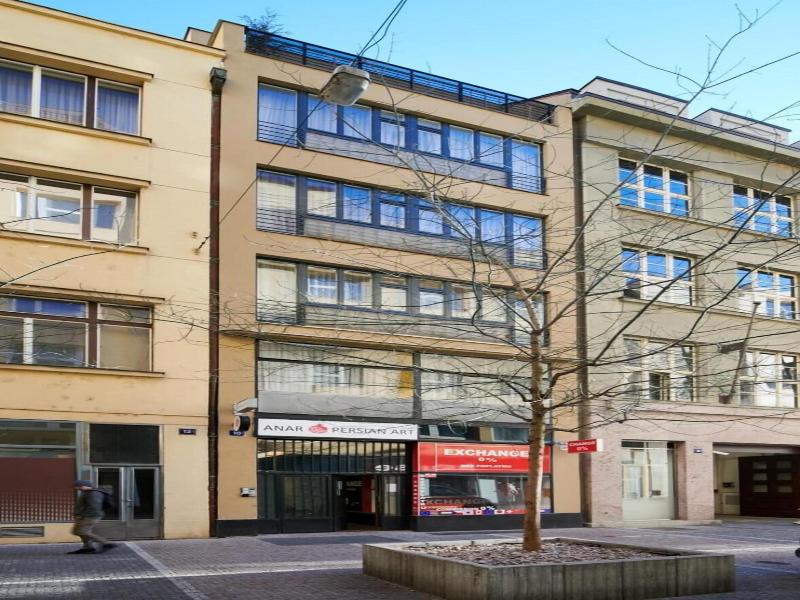 City Leaf Apartments image
