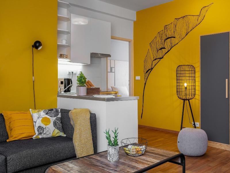City Leaf Apartments image