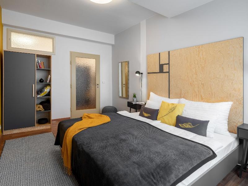 City Leaf Apartments image