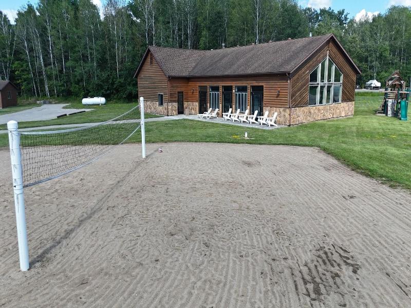 Lost Arrow Resort