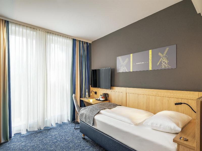 Best Western Plus Hotel Papenburg image
