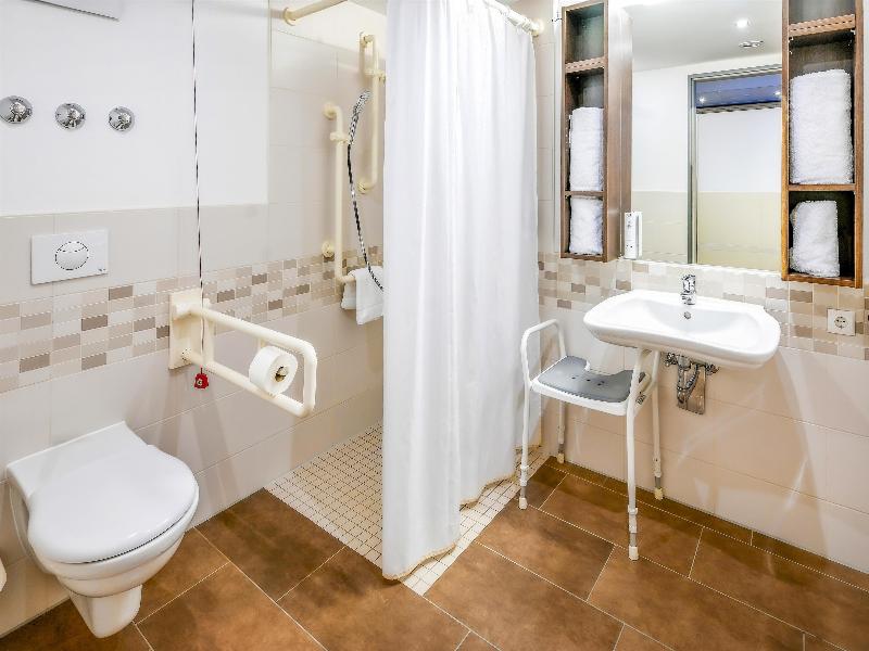 Best Western Plus Hotel Papenburg image