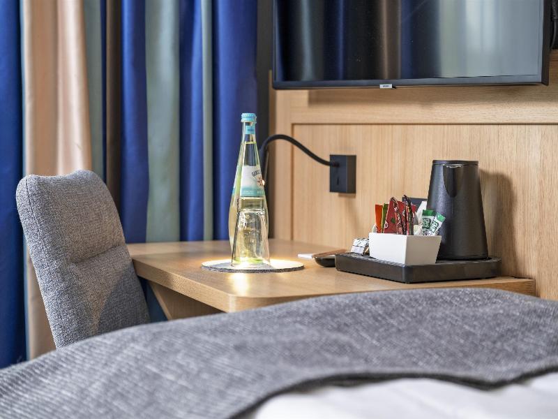 Best Western Plus Hotel Papenburg image