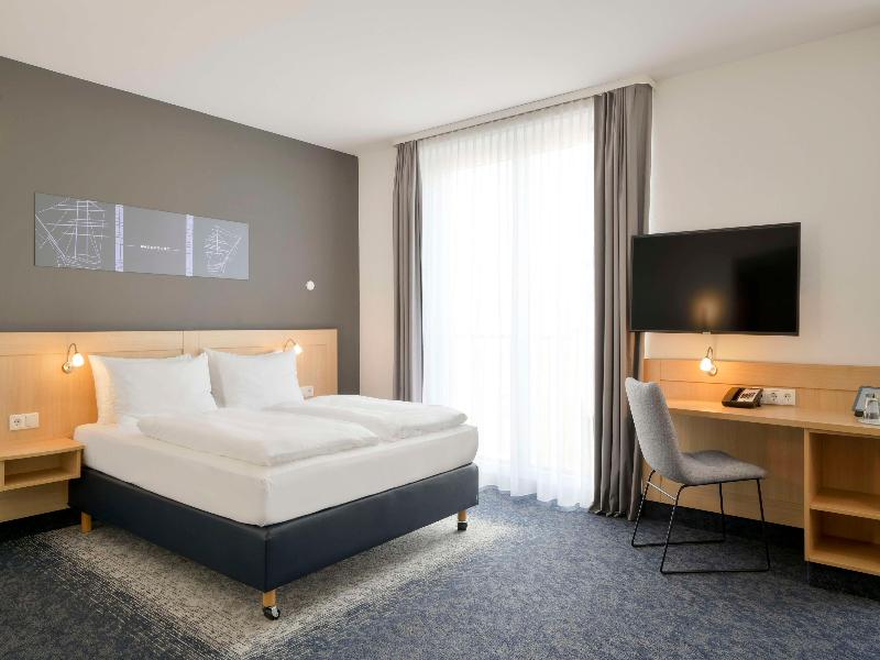 Best Western Plus Hotel Papenburg image