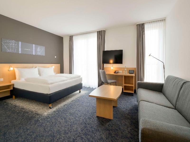 Best Western Plus Hotel Papenburg image