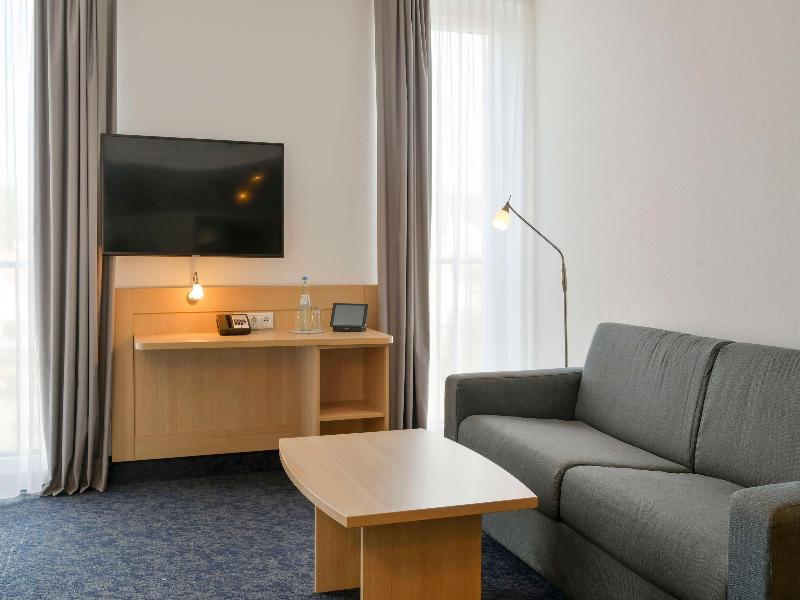 Best Western Plus Hotel Papenburg image