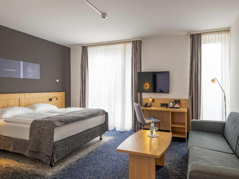 Best Western Plus Hotel Papenburg image