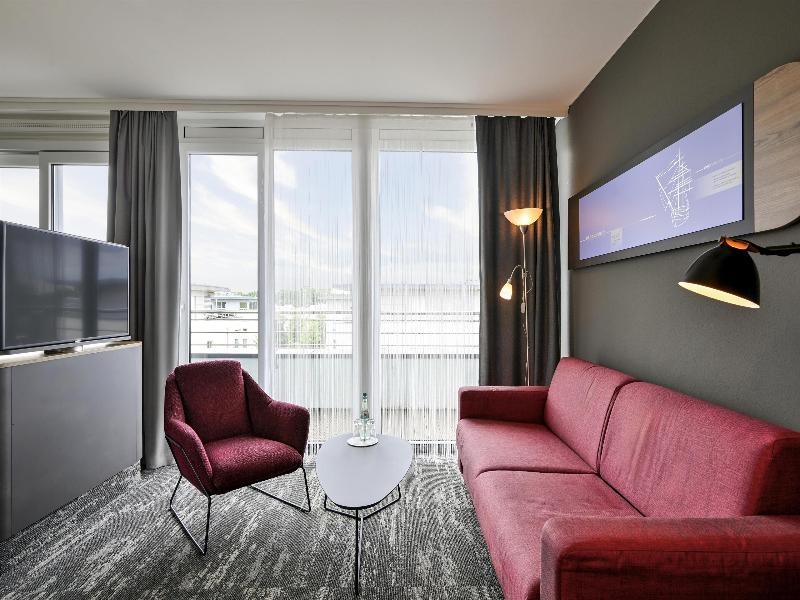 Best Western Plus Hotel Papenburg image
