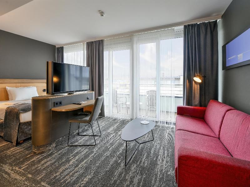 Best Western Plus Hotel Papenburg image