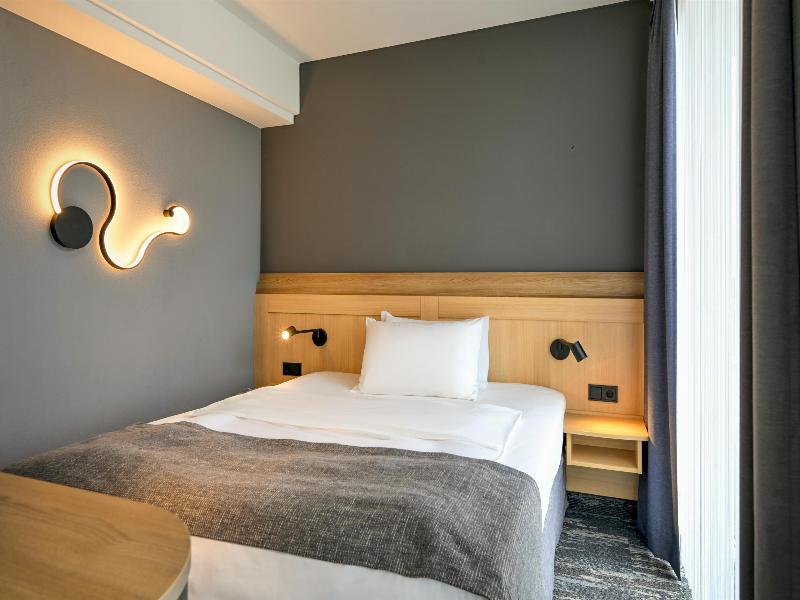 Best Western Plus Hotel Papenburg image