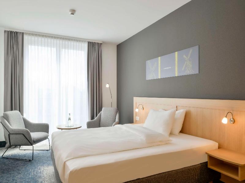 Best Western Plus Hotel Papenburg image