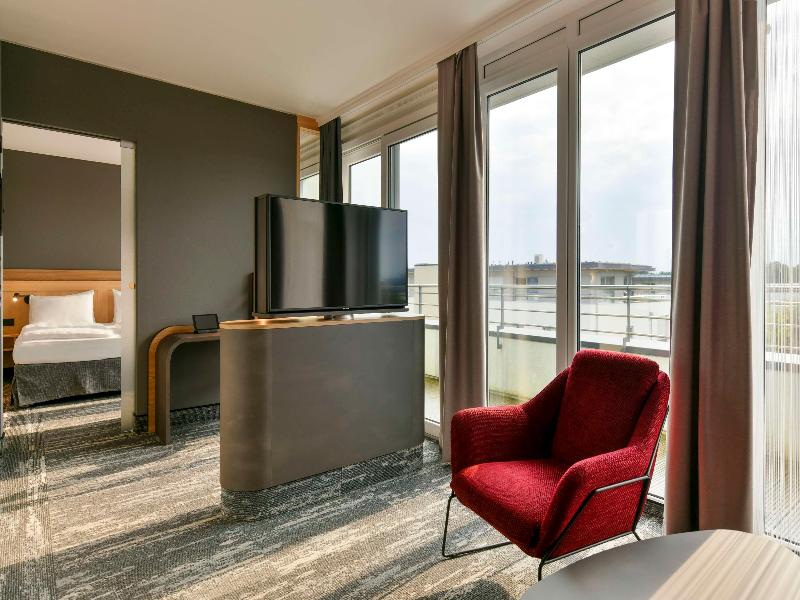 Best Western Plus Hotel Papenburg image