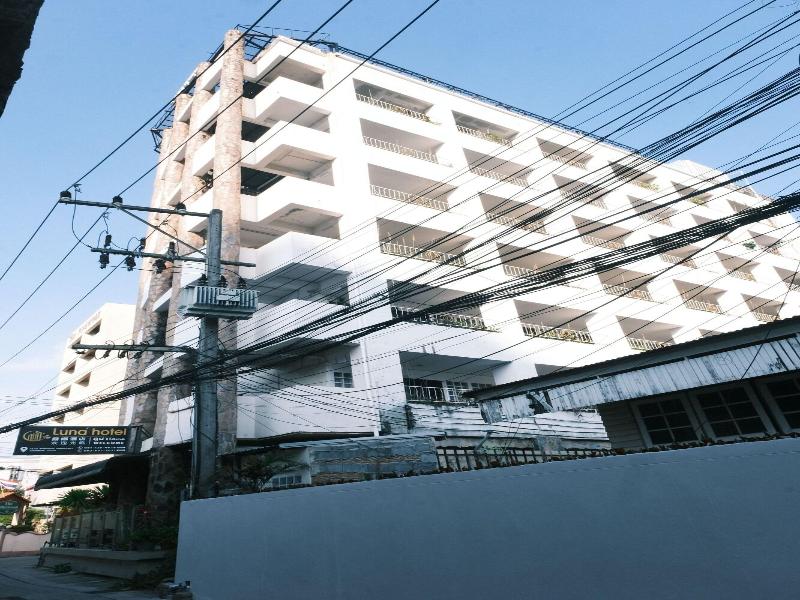 Luna Hotel image