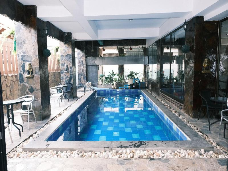 Luna Hotel image