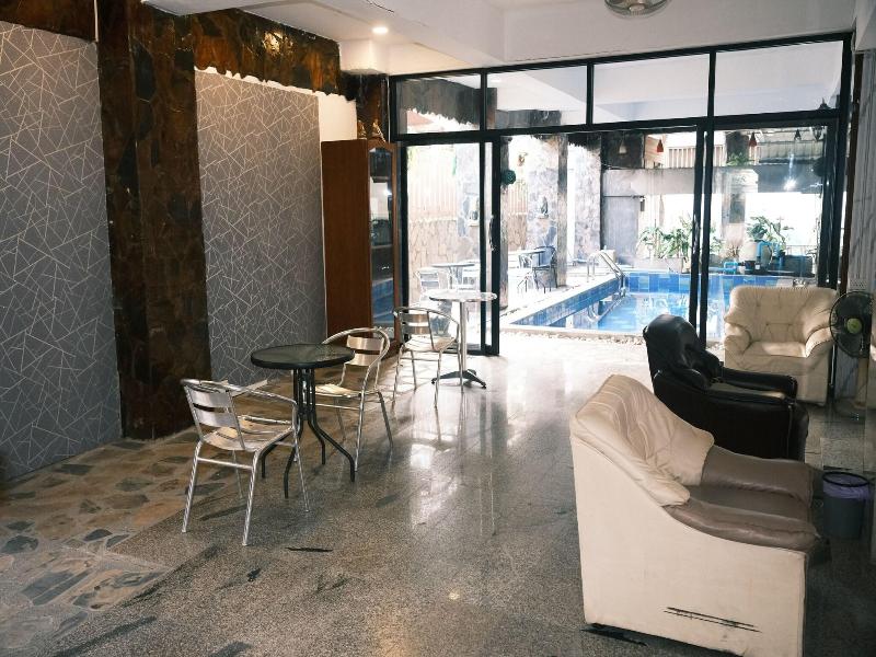 Luna Hotel image