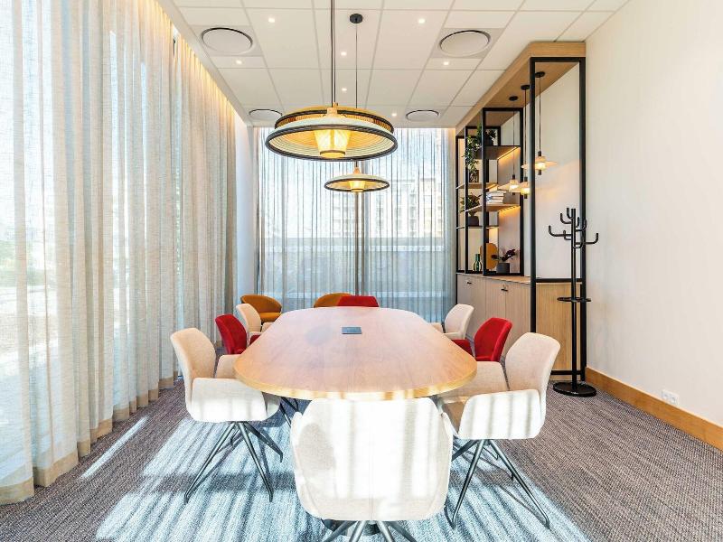 B B Hotel Luxembourg Centre Cloche D Or image