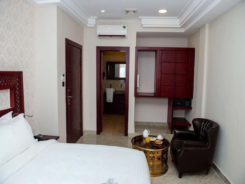 El Doria Hotel image